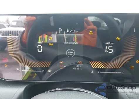 2025 Kia K4 Lxs z USA, uszkodzony, nr VIN 3KPFT4DE7SE095939